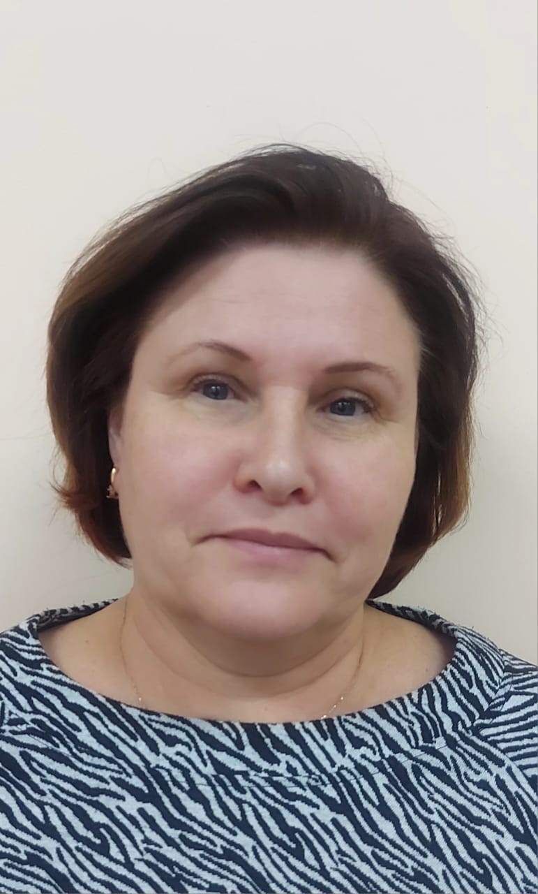 Музыкальный руководитель Липатрова Алина Валентиновна.
